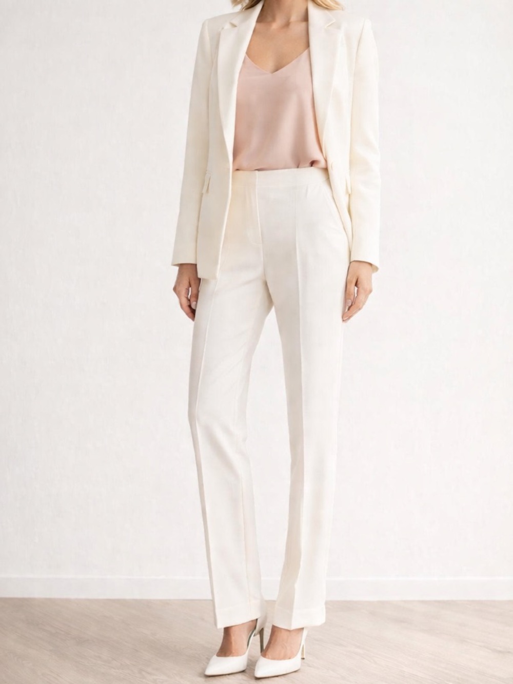 Leggiadro Ivory Straight Leg Pants Size 8 High Rise Chic USA